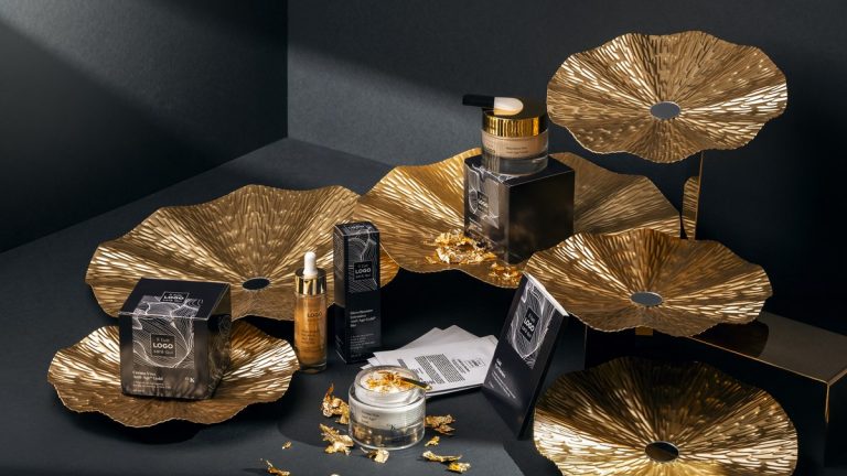 Linea cosmetica di fascia alta con veste grafica rinnovata